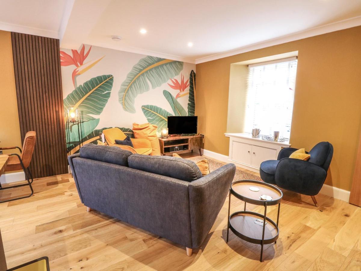 Feus Holiday Cottage ออคเทอราร์เดอร์ ภายนอก รูปภาพ