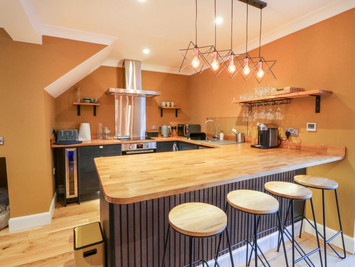 Feus Holiday Cottage ออคเทอราร์เดอร์ ภายนอก รูปภาพ